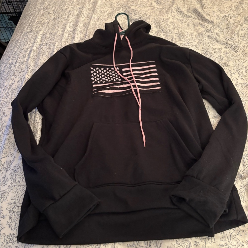 Mossy Oak Black Hoodie with Pink Accents
